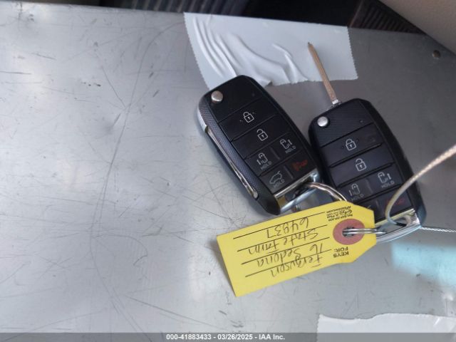 KNDMB5C1XG6094649 KIA SEDONA LX