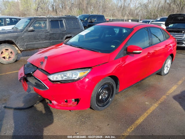 Ford FOCUS SE 2017 1FADP3F29HL242678 Image 2