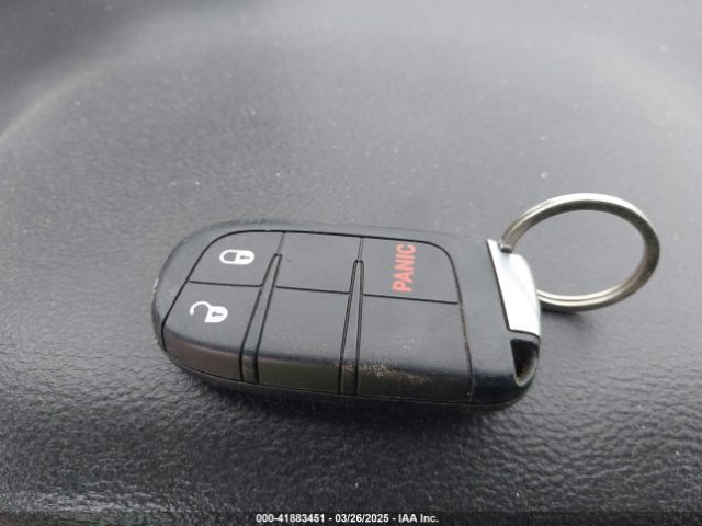 3C4PDCBBXKT863882 Dodge JOURNEY SE