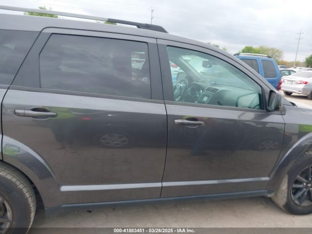 3C4PDCBBXKT863882 Dodge JOURNEY SE