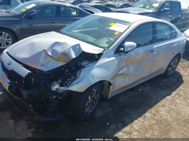 2019 KIA FORTE 3KPF24AD8KE058557 Photo 1