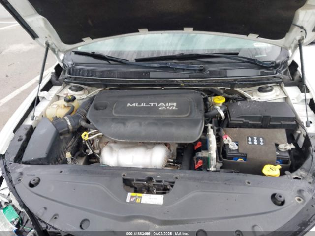 1C3CCCAB4FN598793 Chrysler 200 Limited