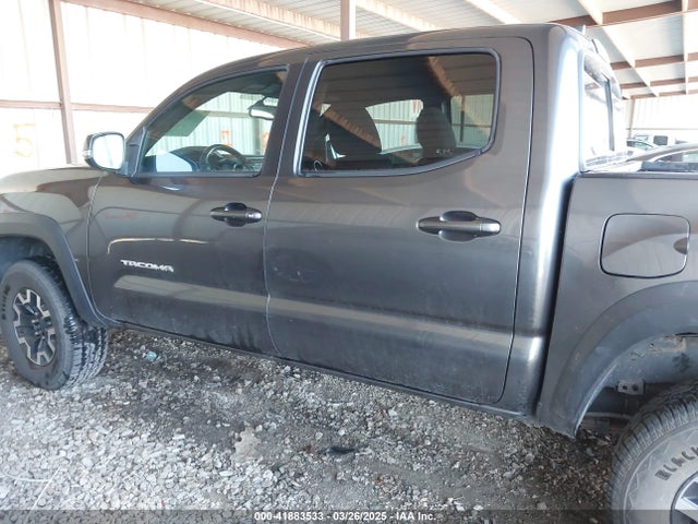 3TMCZ5AN6HM045057 Toyota Tacoma Trd Off Road