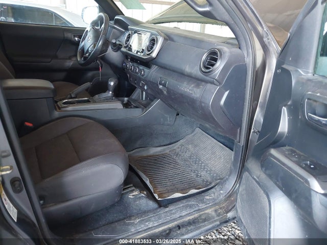 3TMCZ5AN6HM045057 Toyota Tacoma Trd Off Road