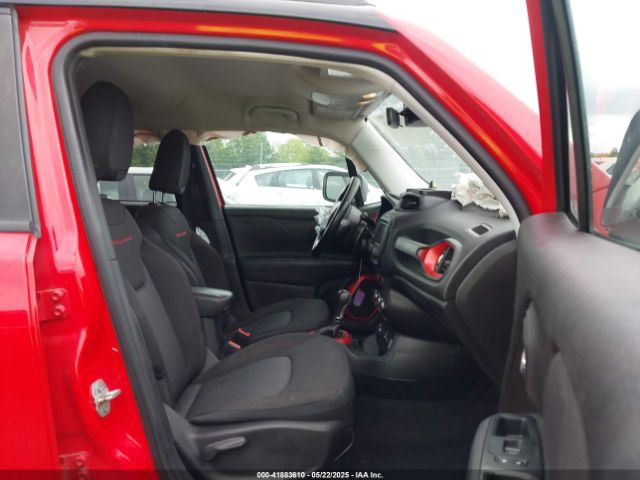 ZACCJBCB8HPE44526 Jeep Renegade Trailhawk 4x4