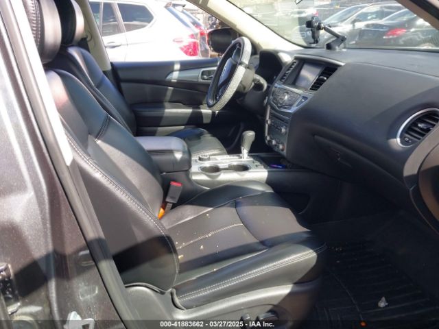 5N1DR2MM8HC651656 Nissan Pathfinder Sl