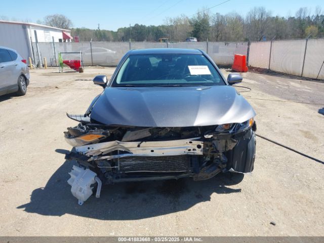 4T1R11AK2MU566178 Toyota CAMRY LE