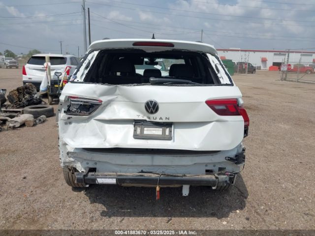 3VVCB7AX5RM053896 Volkswagen Tiguan 2.0t Se R-line Black