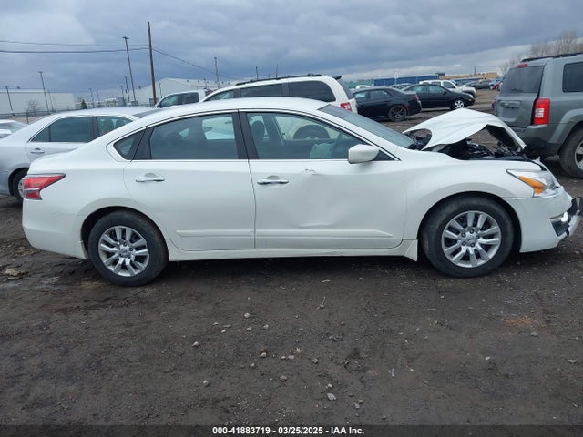 1N4AL3AP7FN380657 Nissan Altima 2.5 S