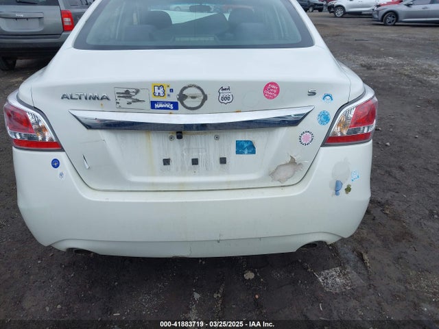1N4AL3AP7FN380657 Nissan Altima 2.5 S