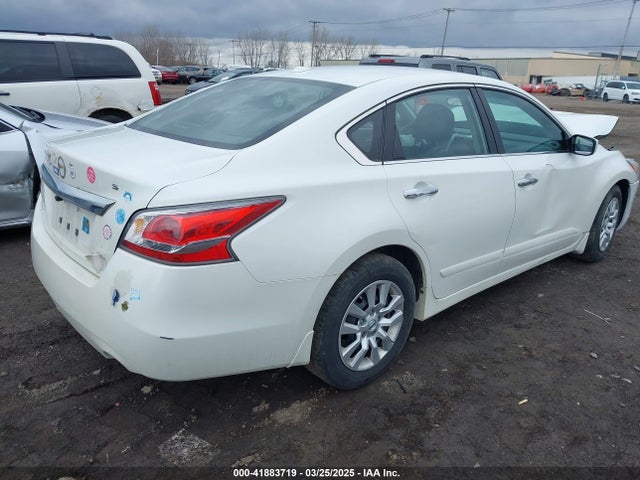1N4AL3AP7FN380657 Nissan Altima 2.5 S