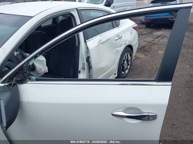 1N4AL3AP7FN380657 Nissan Altima 2.5 S