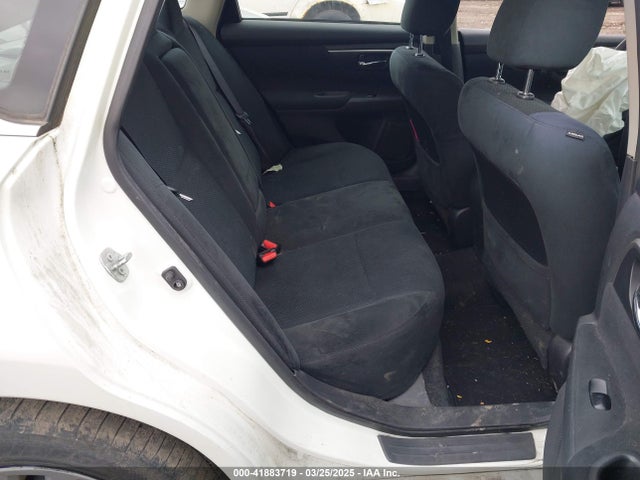 1N4AL3AP7FN380657 Nissan Altima 2.5 S