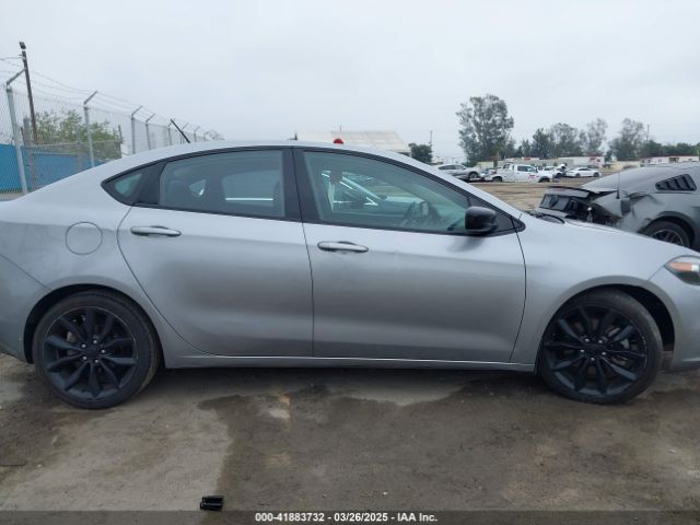 1C3CDFFA5GD817671 Dodge Dart Sxt Sport Blacktop