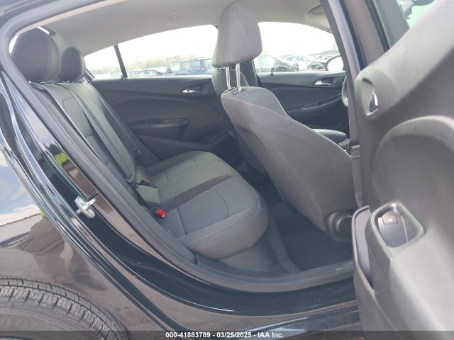 1G1BC5SM4J7211197 Chevrolet Cruze Ls Auto