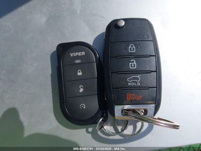 5XYPGDA55LG613631 KIA Sorento 3.3l Lx
