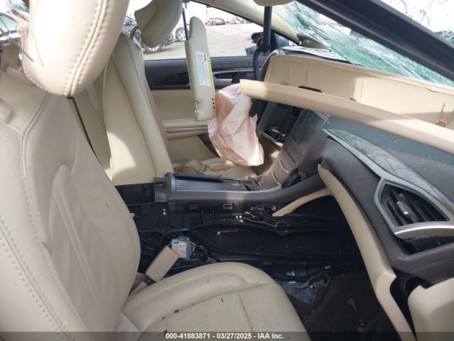 3LN6L2G9XER802351 Lincoln MKZ