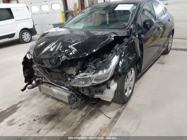 1G1BC5SM9H7174819 Chevrolet Cruze Ls Auto