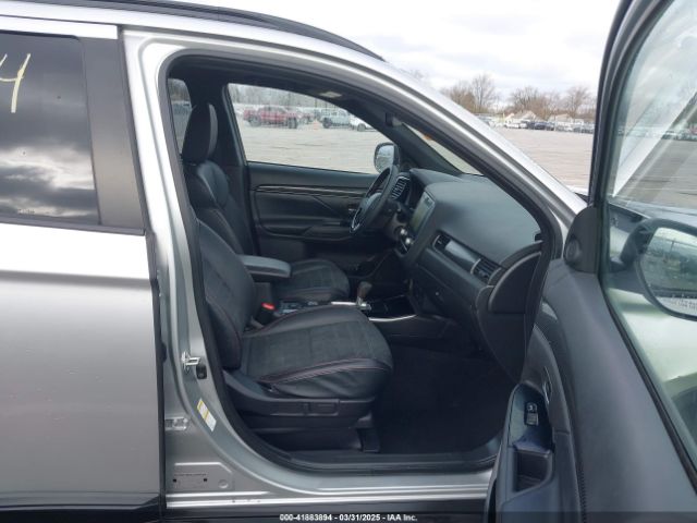 JA4AZ3A31LZ046189 Mitsubishi Outlander Le 2.4 S-awc