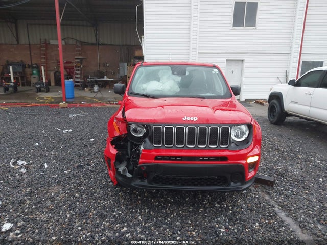 ZACNJDAB8MPM44251 Jeep Renegade