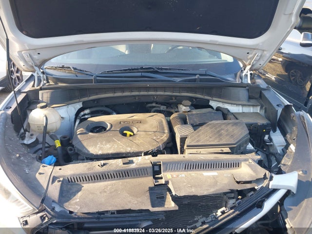 KM8J3CA46JU745064 Hyundai TUCSON SEL