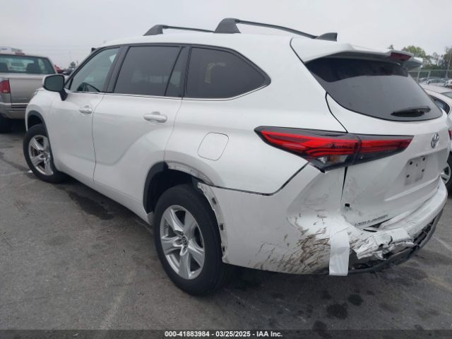 5TDZZRAHXNS142690 Toyota Highlander Le