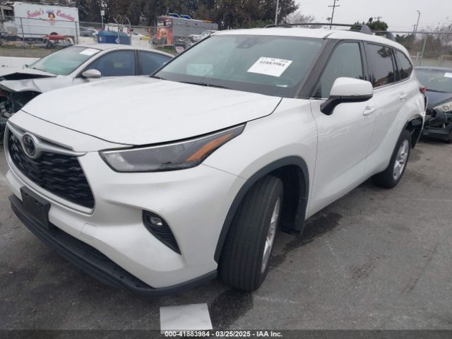 5TDZZRAHXNS142690 Toyota Highlander Le