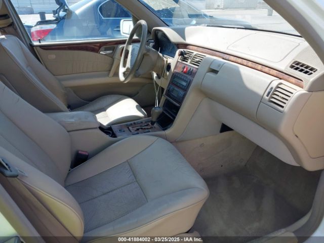1999 MERCEDES-BENZ E 320 WDBJH65F7XA787254 Photo 4