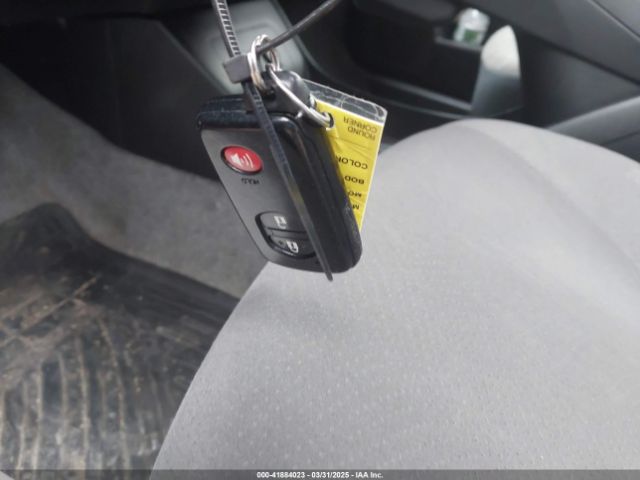 JTDKN3DU8F0456197 Toyota Prius Two