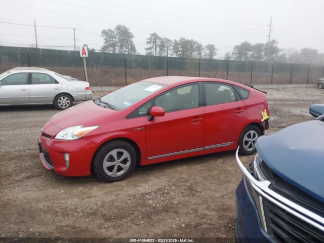 JTDKN3DU8F0456197 Toyota Prius Two