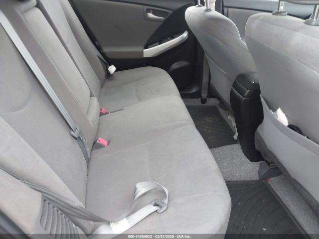 JTDKN3DU8F0456197 Toyota Prius Two
