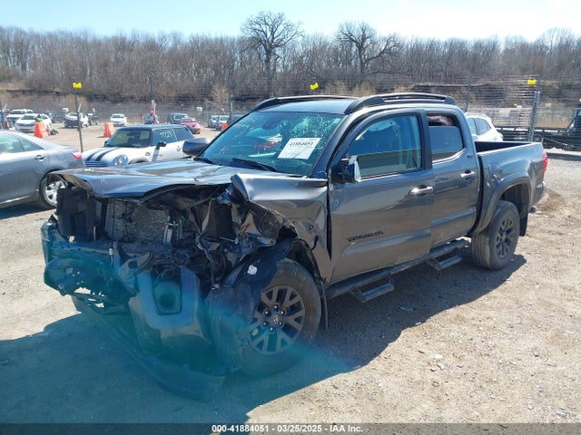 3TMCZ5AN9NM468033 Toyota Tacoma Sr5 V6