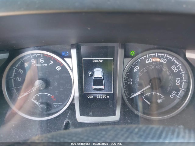 3TMCZ5AN9NM468033 Toyota Tacoma Sr5 V6