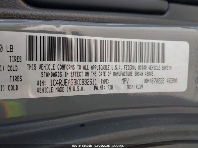 1C4RJEAG3KC832611 Jeep Grand Cherokee Altitude 4x2