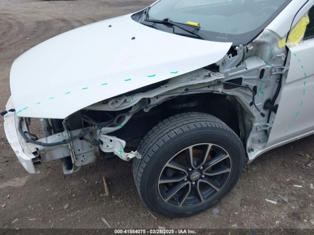 JA32U2FU4HU014876 Mitsubishi LANCER ES