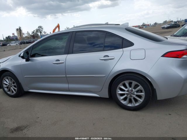 JTDVPMAE7MJ160881 Toyota COROLLA LE