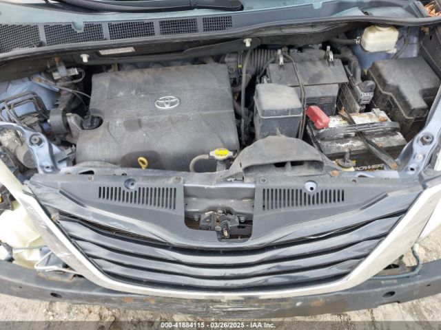 5TDYK3DC9ES511035 Toyota Sienna Xle V6 8 Passenger