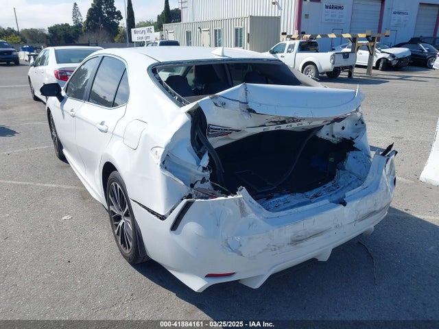 4T1B11HK6KU684612 Toyota CAMRY SE