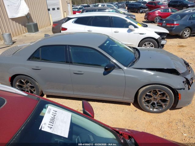 2C3CCAAG5JH293353 Chrysler 300 Touring