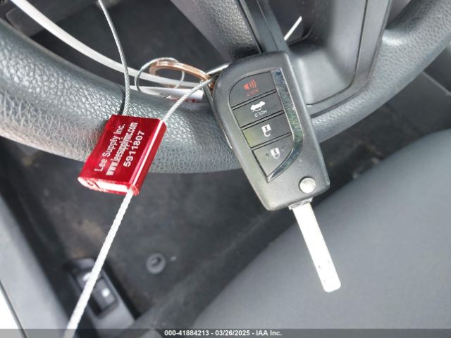 5YFEPRAE9LP097032 Toyota COROLLA LE