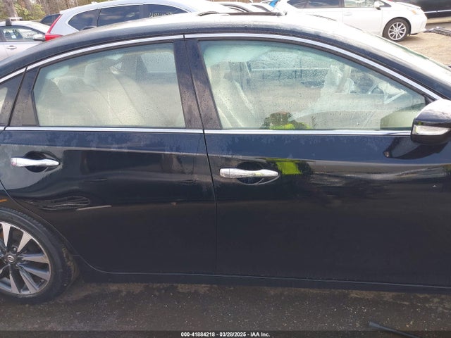 1N4AL3AP8HC133890 Nissan Altima 2.5/2.5 S/2.5 Sl/2.5 Sr/2.5 Sv