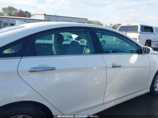 5NPEB4AC4EH888830 Hyundai SONATA GLS