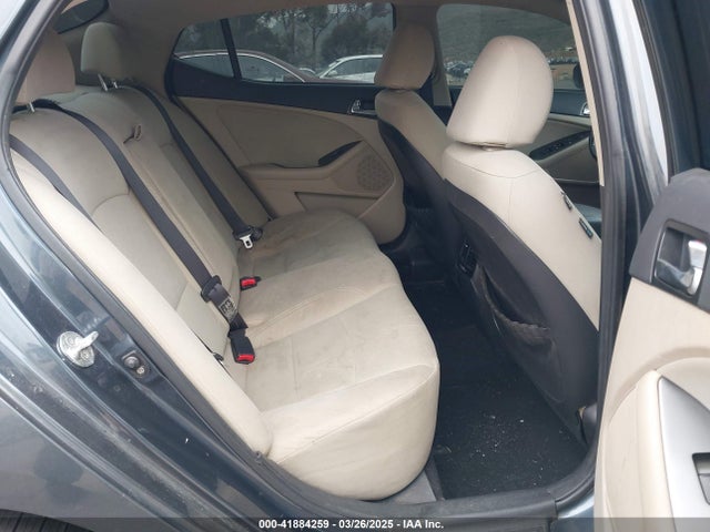KIA Optima Hybrid Lx 2014 KNAGM4AD4E5066067 Image 8