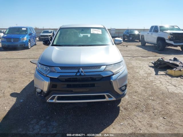 JA4AD3A35KZ046855 Mitsubishi Outlander Se