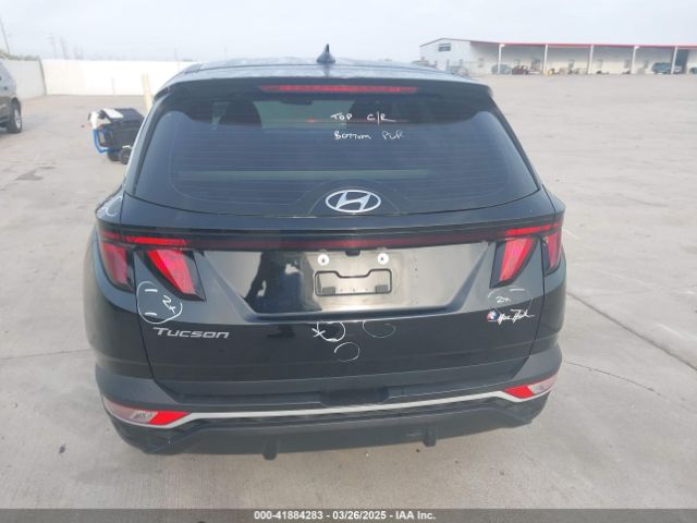 5NMJA3AE7NH060409 Hyundai TUCSON SE