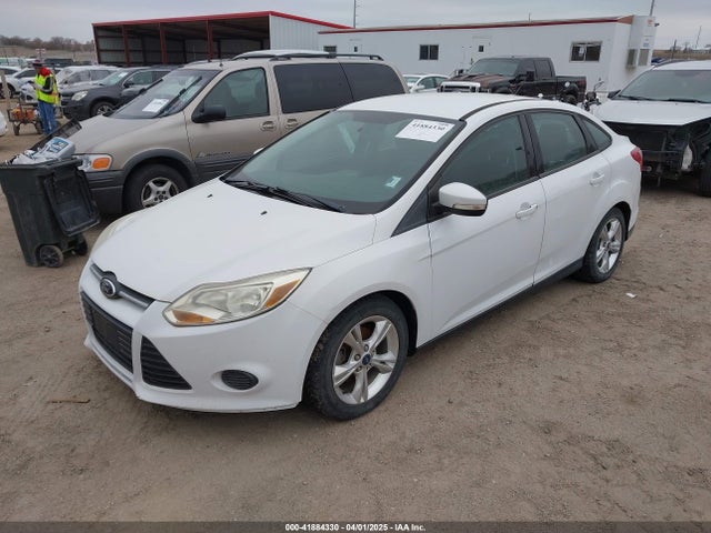 Ford Focus 2014 1FADP3F28EL162672 Image 13