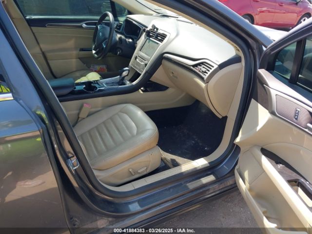 3FA6P0HD7FR117537 Ford FUSION SE