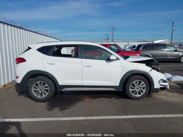 KM8J3CA46JU767002 Hyundai TUCSON SEL
