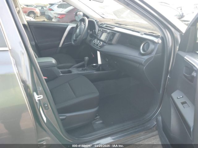 JTMZFREV5GJ097330 Toyota RAV4 LE