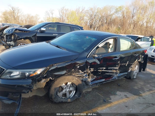 5XXGM4A70FG371690 KIA Optima Lx